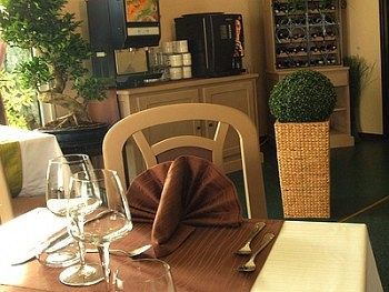 Hotel Restaurant Des Portes De Meuse Nancy Exteriör bild